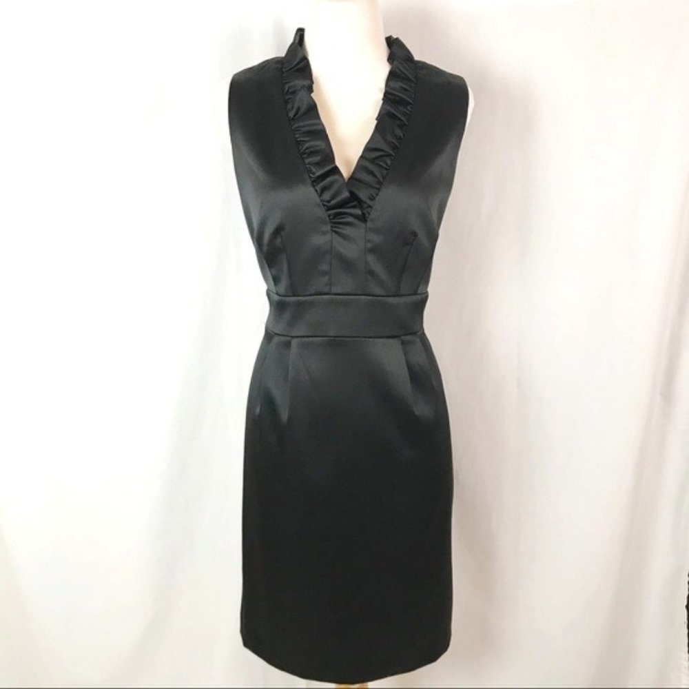 Elegant "Little Black Dress" 12P